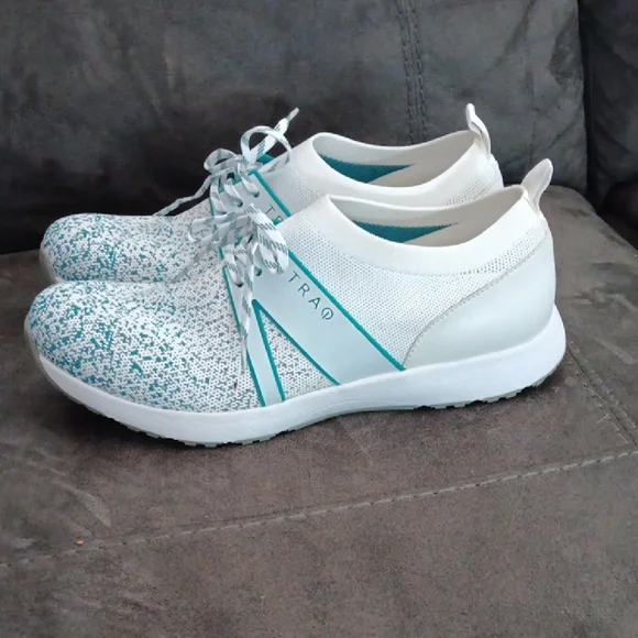 Traq by Alegria White and Teal Speckled Sneakers - Picture 5 of 7